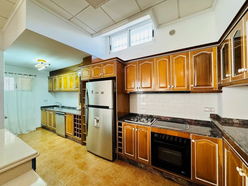 ESPECTACULAR VILLA CON VISTAS AL MAR A 180 METROS DE LA PLAYA EN TORRE LA MATA