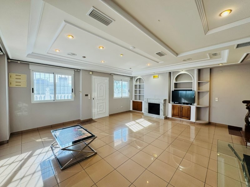 ESPECTACULAR VILLA CON VISTAS AL MAR A 180 METROS DE LA PLAYA EN TORRE LA MATA