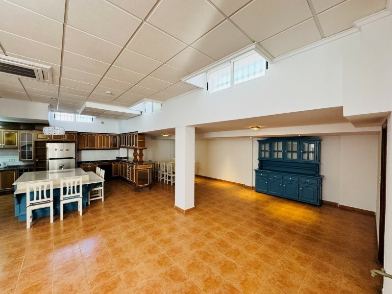 ESPECTACULAR VILLA CON VISTAS AL MAR A 180 METROS DE LA PLAYA EN TORRE LA MATA