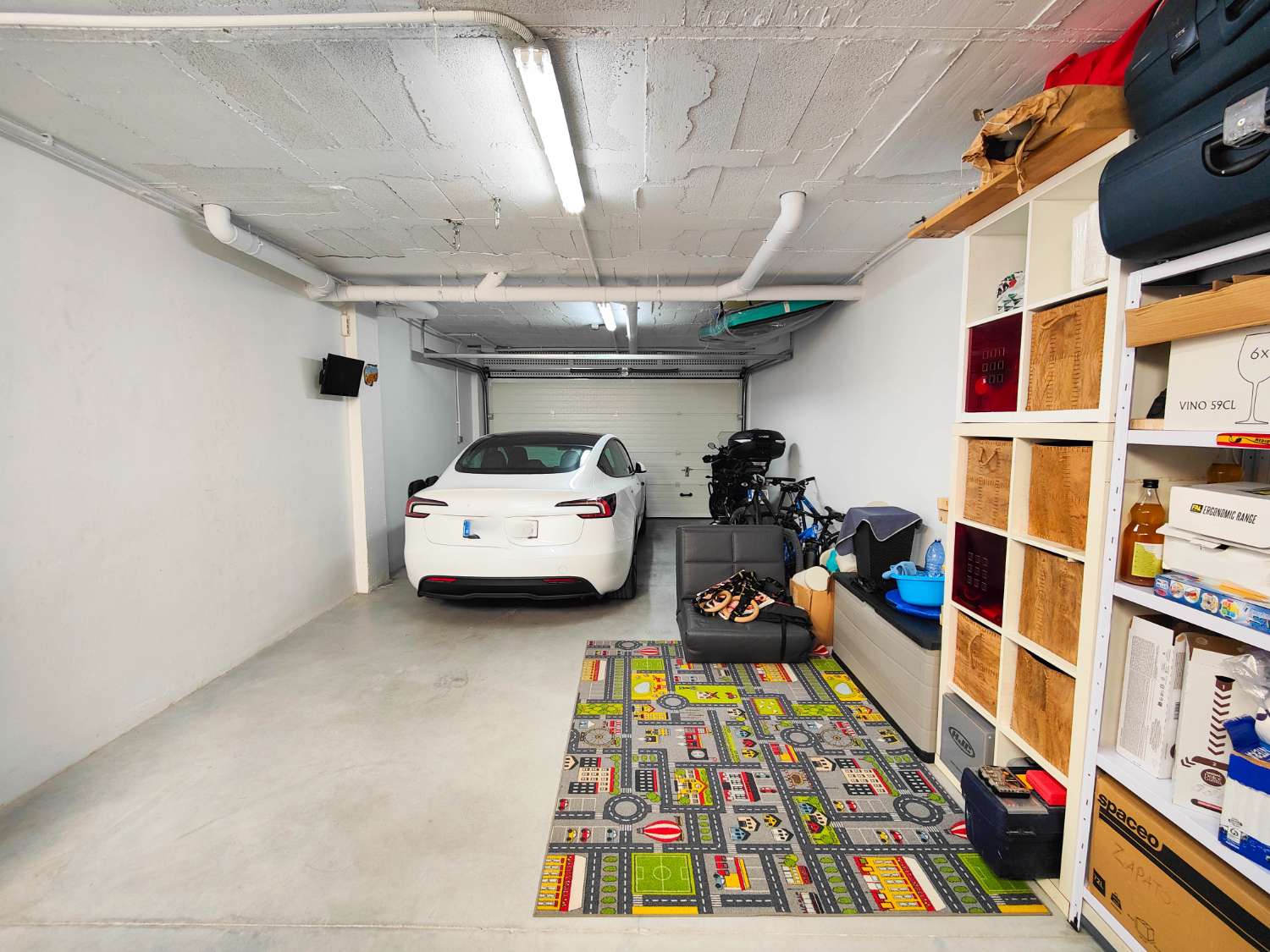 APARTAMENTO MODERNO EN PLANTA BAJA CON GRAN JARDÍN PRIVADO Y GARAJE CERRADO EN