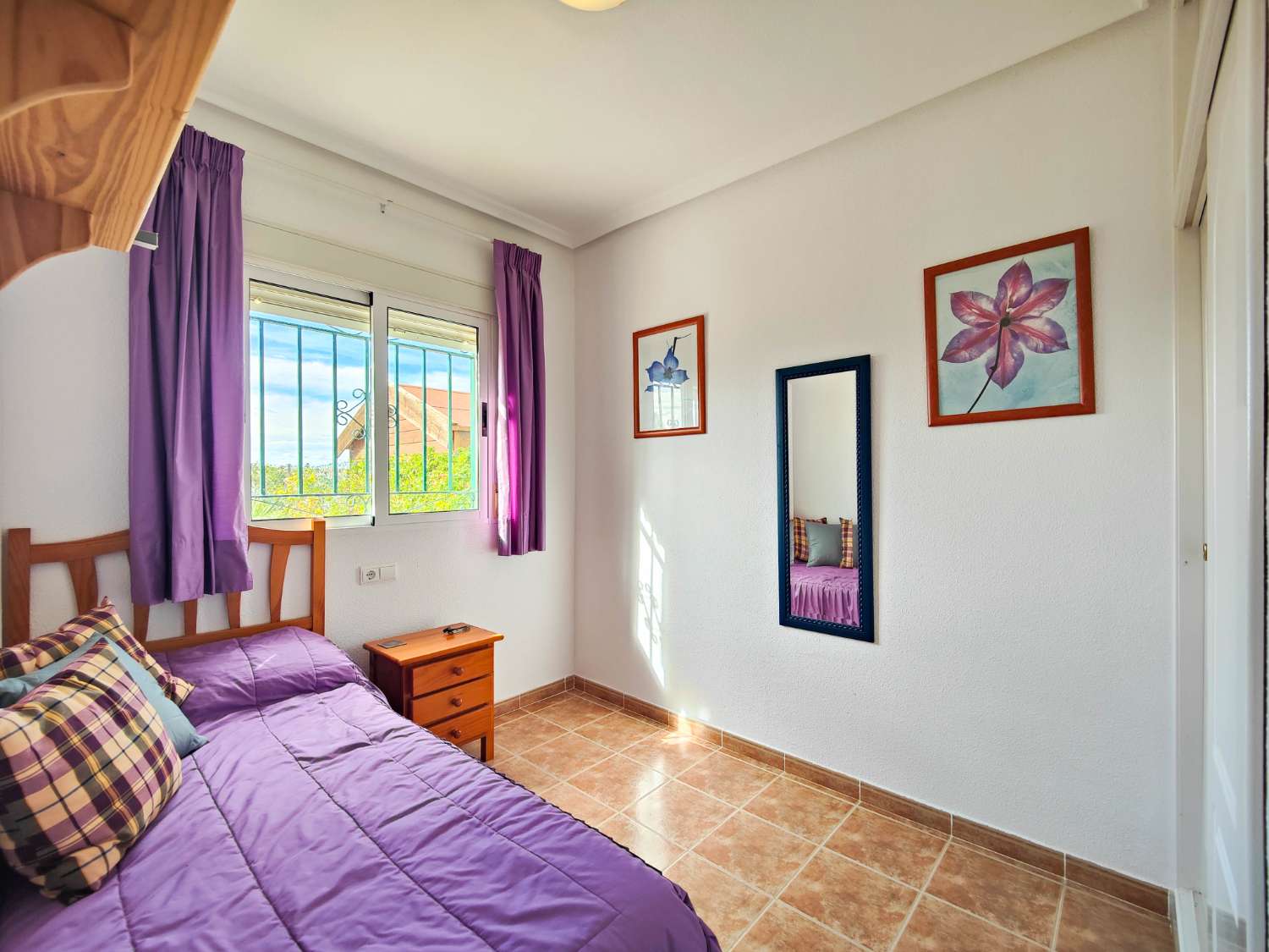 FANTÁSTICA VIVIENDA ADOSADA EN ESQUINA CON SOLÁRIUM Y JARDÍN PRIVADO EN PUNTA PRIMA – Orihuela Costa