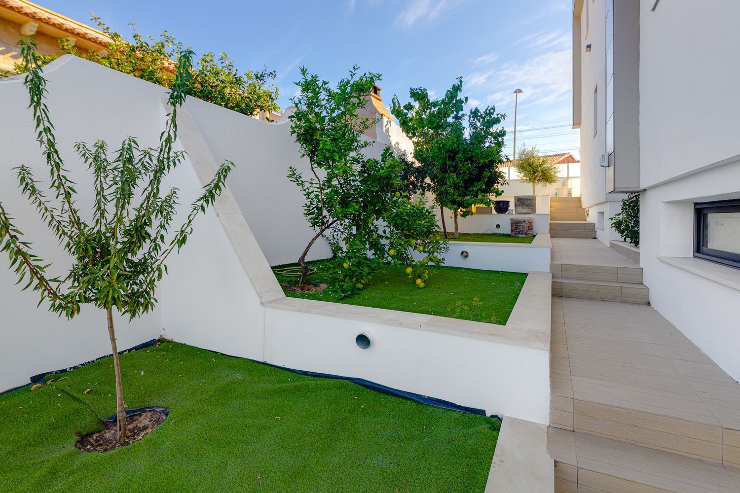 LUXURY VILLA IN TORREVIEJA – CONTEMPORARY DESIGN, SMART TECHNOLOGY AND ABSOLUTE COMFORT