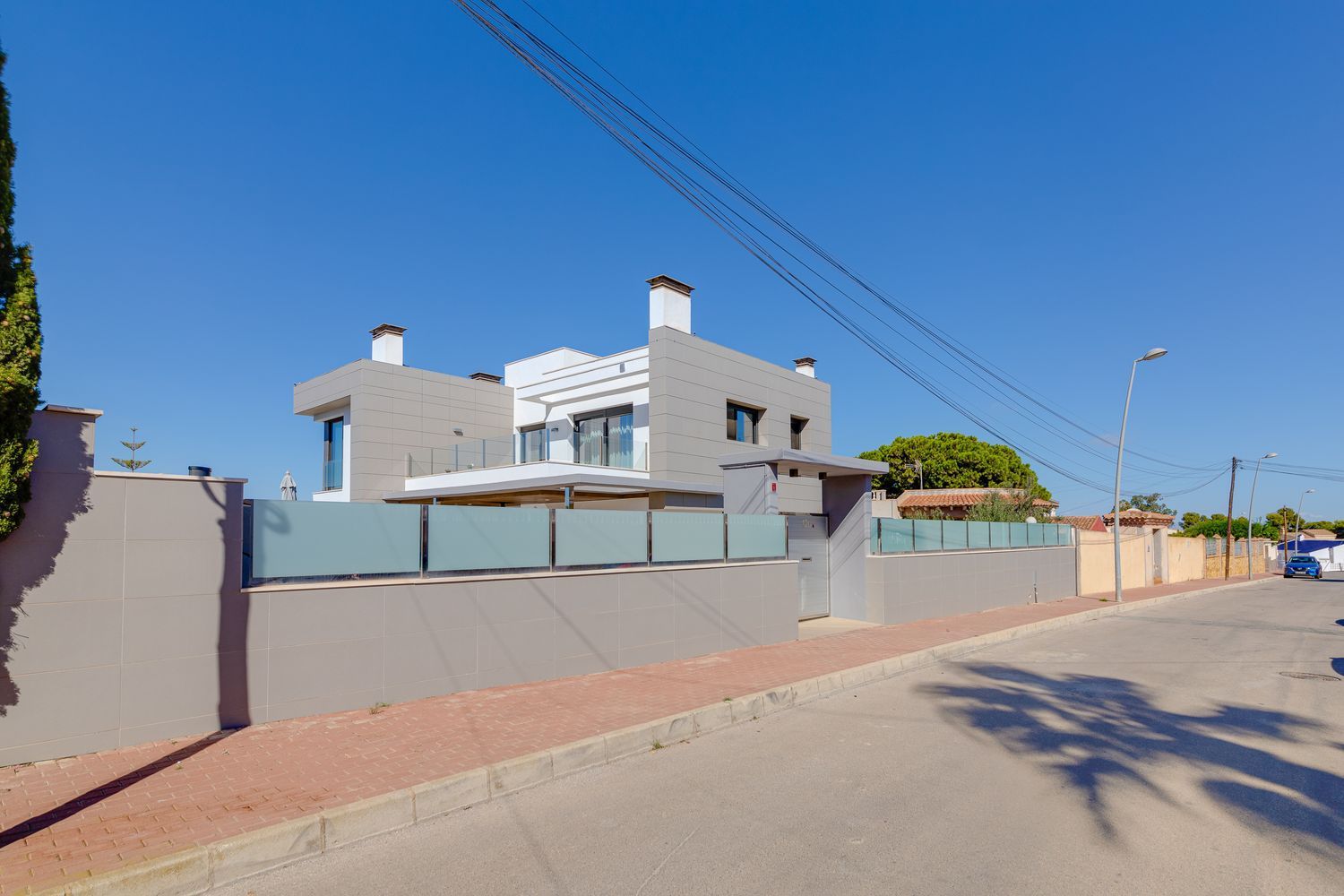 LUXURY VILLA IN TORREVIEJA – CONTEMPORARY DESIGN, SMART TECHNOLOGY AND ABSOLUTE COMFORT