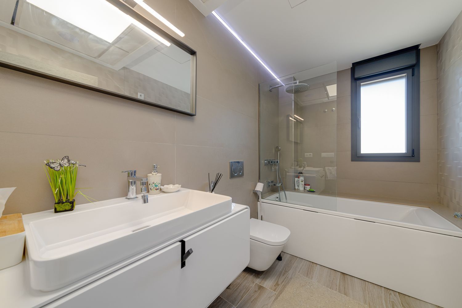 LUXURY VILLA IN TORREVIEJA – CONTEMPORARY DESIGN, SMART TECHNOLOGY AND ABSOLUTE COMFORT