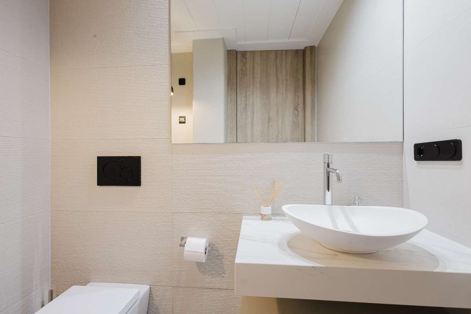 LUKSUSHUVILA YKSITYISELLÄ UIMA-ALLAALLA LA FINCA GOLF RESORTISSA – MODERNI MUOTOILU JA ETELÄSUUNTAINEN SUUNTA