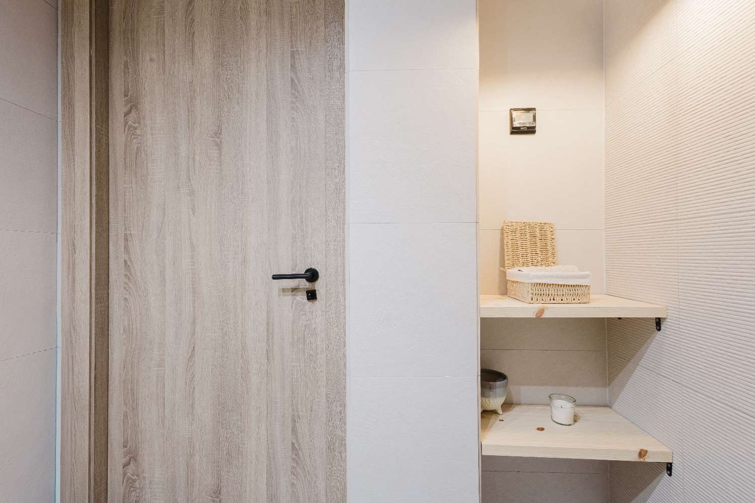 LUKSUSHUVILA YKSITYISELLÄ UIMA-ALLAALLA LA FINCA GOLF RESORTISSA – MODERNI MUOTOILU JA ETELÄSUUNTAINEN SUUNTA