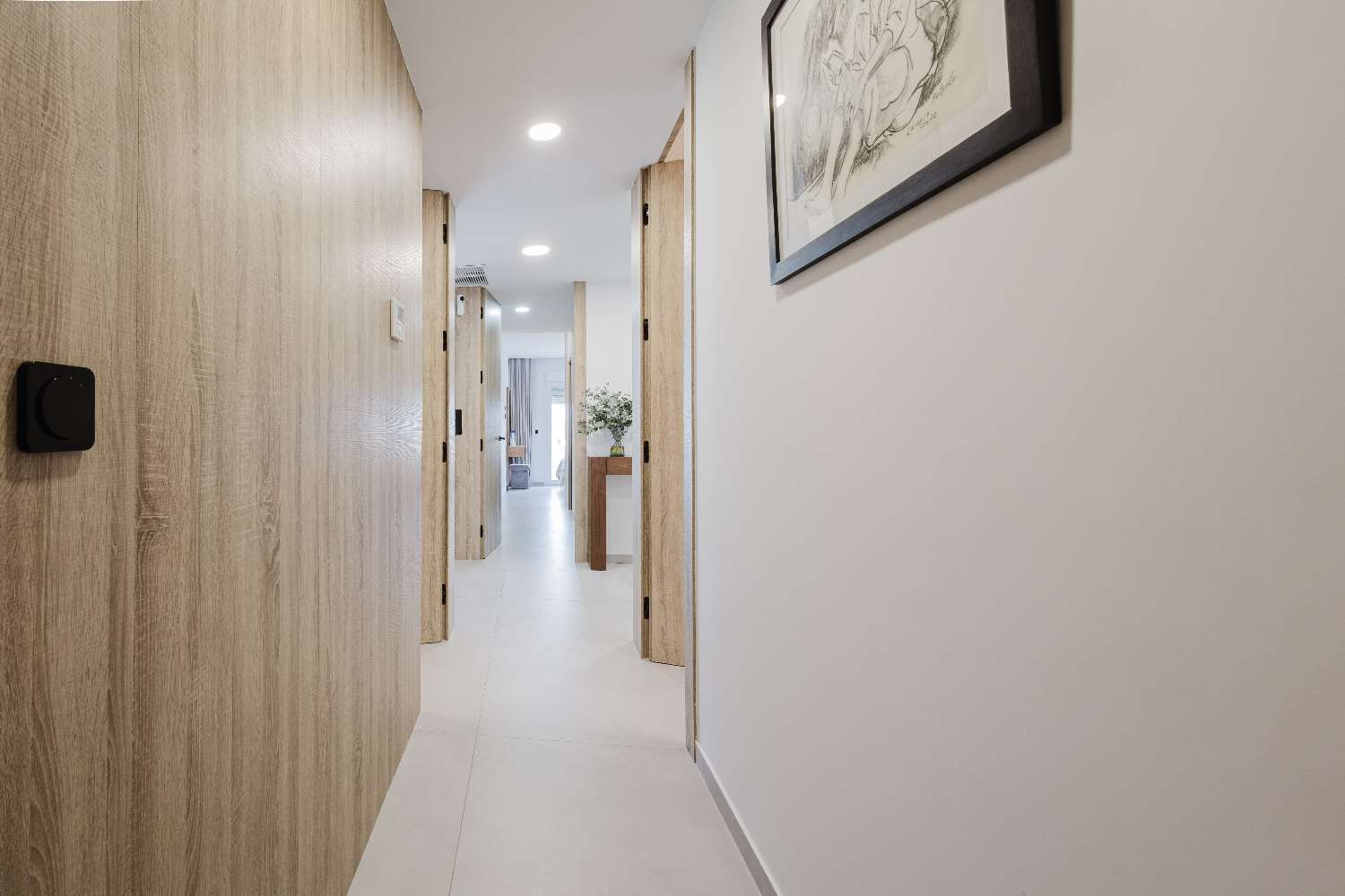 LUKSUSHUVILA YKSITYISELLÄ UIMA-ALLAALLA LA FINCA GOLF RESORTISSA – MODERNI MUOTOILU JA ETELÄSUUNTAINEN SUUNTA