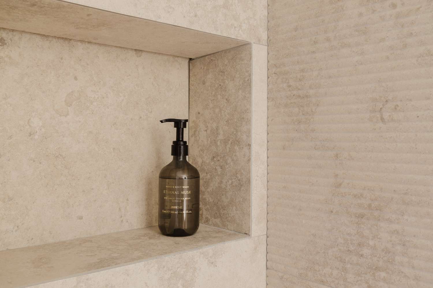 ESPECTACULAR APARTAMENTO DE LUJO EN PRIMERA LÍNEA DE MAR – 3 DORMITORIOS, REFORMADO EN 2025 Y VISTAS PANORÁMICAS AL MEDITERRÁNEO