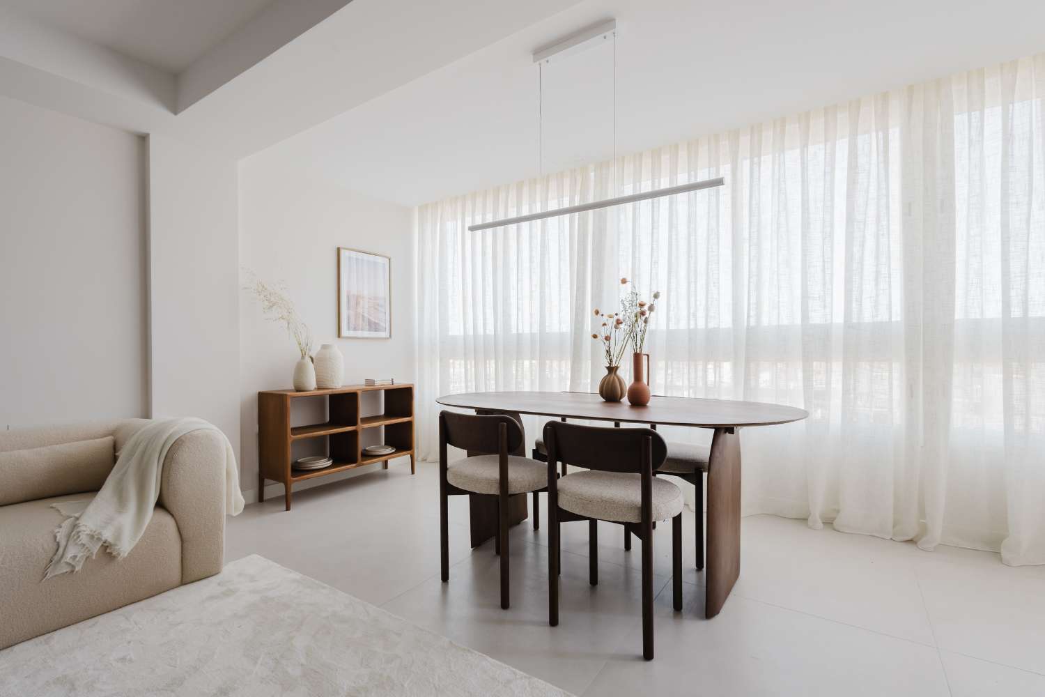 ESPECTACULAR APARTAMENTO DE LUJO EN PRIMERA LÍNEA DE MAR – 3 DORMITORIOS, REFORMADO EN 2025 Y VISTAS PANORÁMICAS AL MEDITERRÁNEO