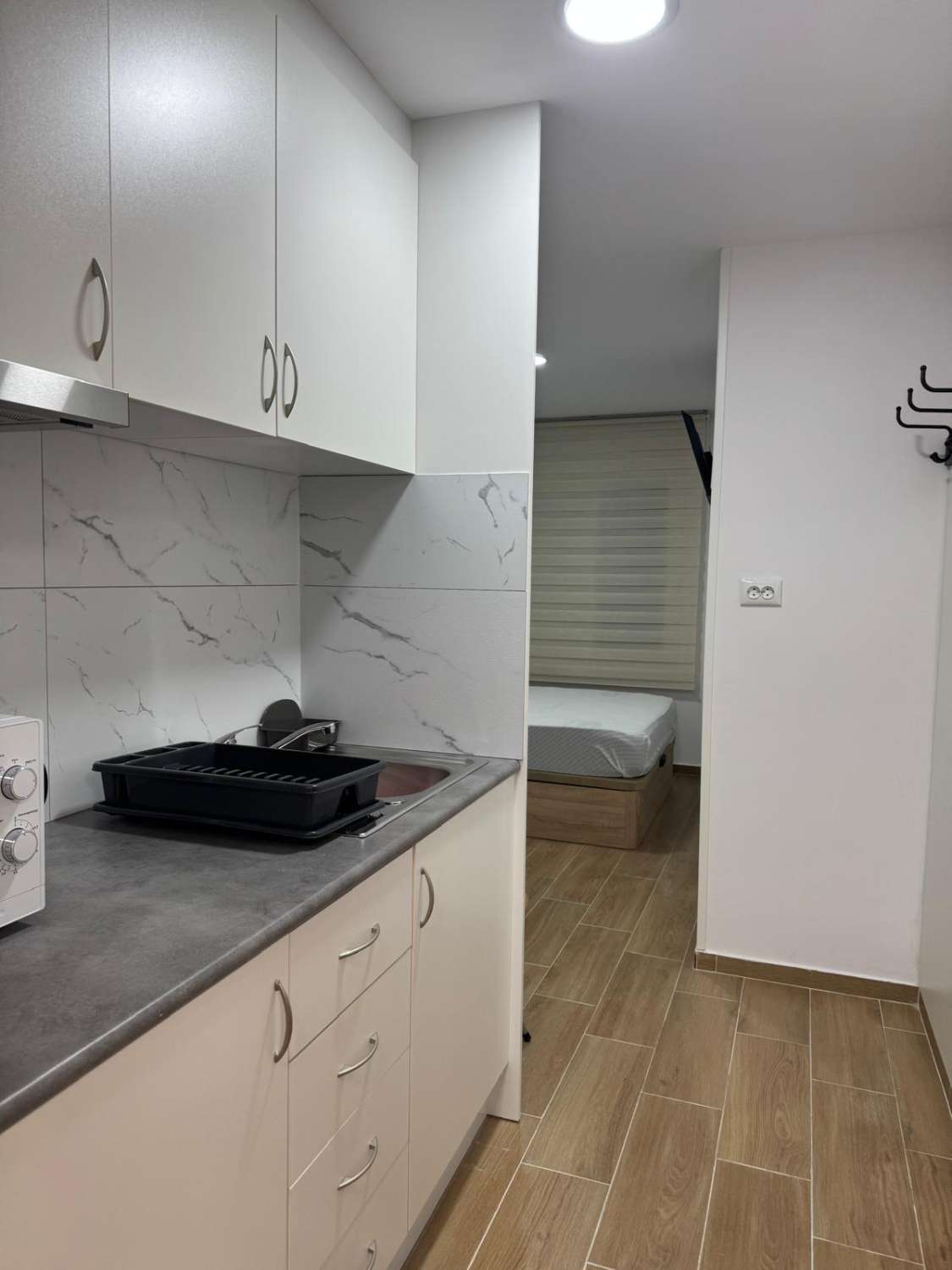 الاستثمار الفندقي في أليكانتي – بيت ضيافة جديد مع ترخيص، 9 استوديوهات مجهزة وربحية عالية