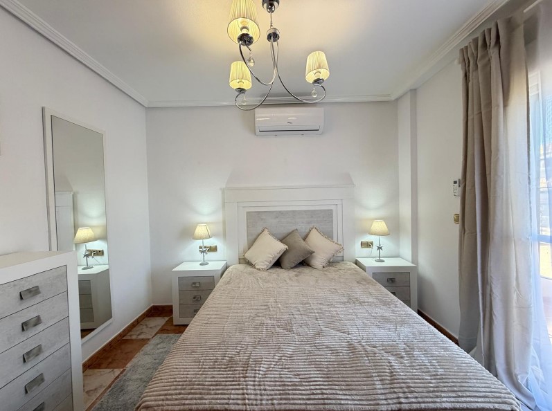 TOWNHOUSE WITH SOLARIUM, SEA AND MOUNTAIN VIEWS, PRIVATE PLOT AND POOL – LAS FILIPINAS, ORIHUELA COSTA