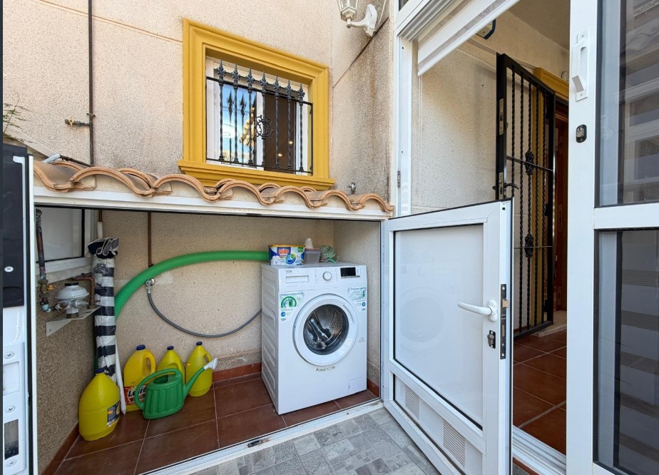 TOWNHOUSE WITH SOLARIUM, SEA AND MOUNTAIN VIEWS, PRIVATE PLOT AND POOL – LAS FILIPINAS, ORIHUELA COSTA