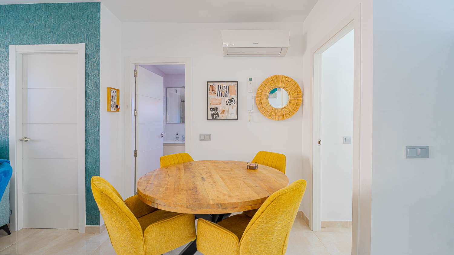 DÚPLEX MODERNO EN CABO ROIG CON SOLÁRIUM PRIVADO, VISTAS ABIERTAS Y PISCINA