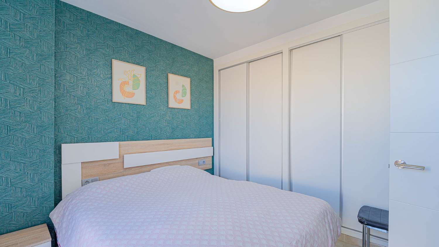 DÚPLEX MODERNO EN CABO ROIG CON SOLÁRIUM PRIVADO, VISTAS ABIERTAS Y PISCINA