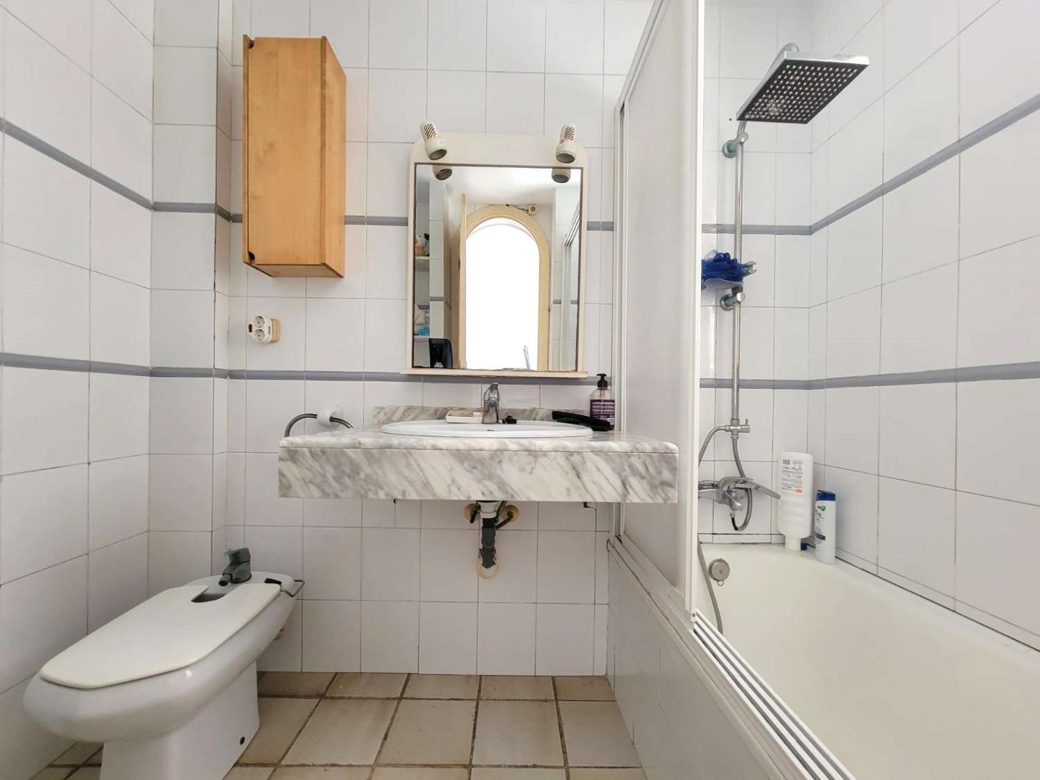 ÁTICO EN PRIMERA LÍNEA DE PLAYA EN LA MATA, VISTAS FRONTALES AL MAR, ESQUINA, GARAJE Y PISCINA