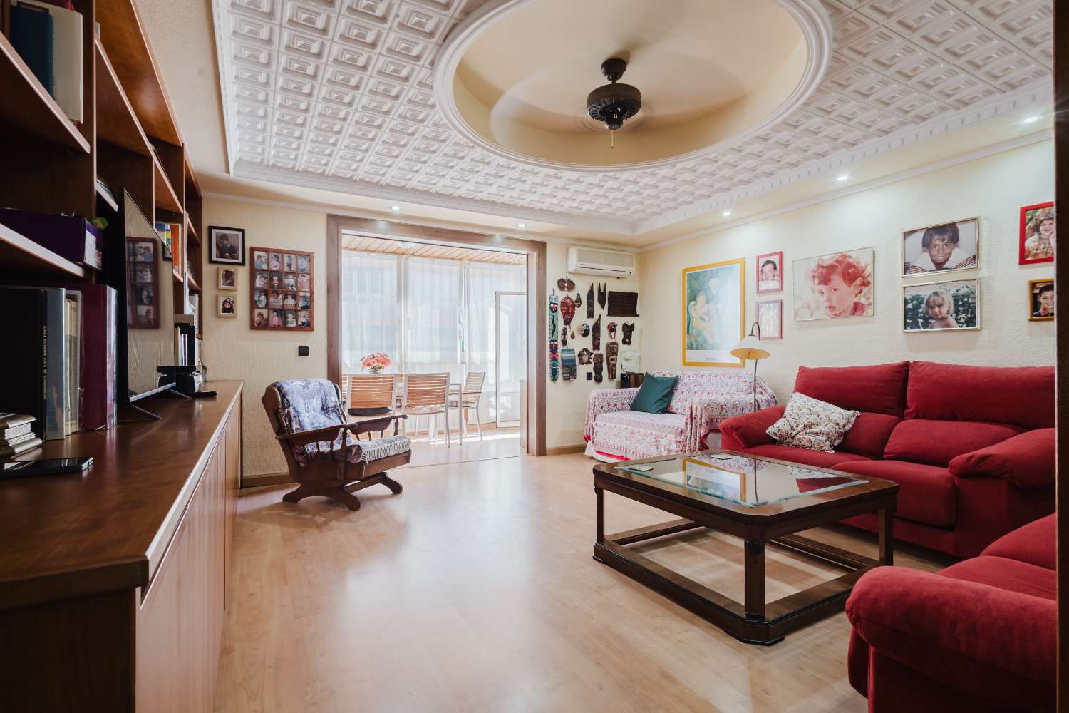 APARTAMENTO EN PRIMERA LÍNEA DE PLAYA CON VISTAS AL MAR Y ACCESO DIRECTO EN PLAYA DEL ACEQUIÓN