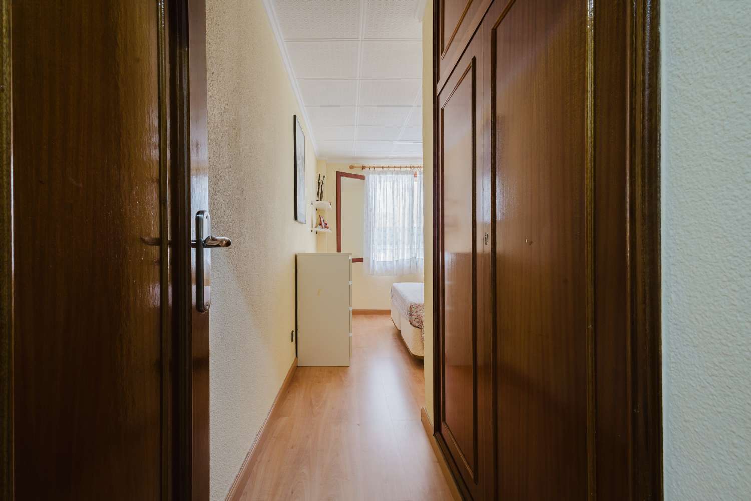 APARTAMENTO EN PRIMERA LÍNEA DE PLAYA CON VISTAS AL MAR Y ACCESO DIRECTO EN PLAYA DEL ACEQUIÓN