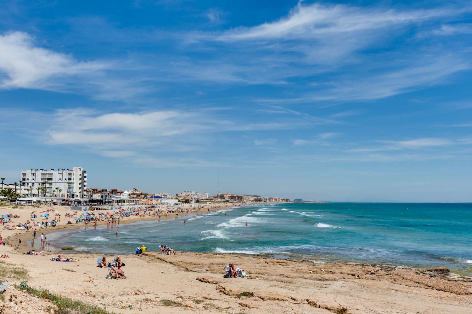 APARTAMENTO CON VISTAS FRONTALES AL MAR A 250 M DE LA PLAYA EN LA MATA, TORREVIEJA