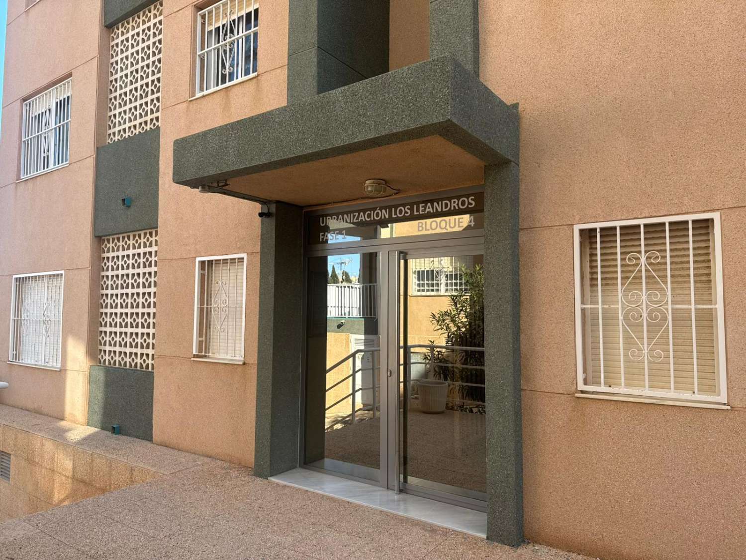 APARTAMENTO CON VISTAS FRONTALES AL MAR A 250 M DE LA PLAYA EN LA MATA, TORREVIEJA
