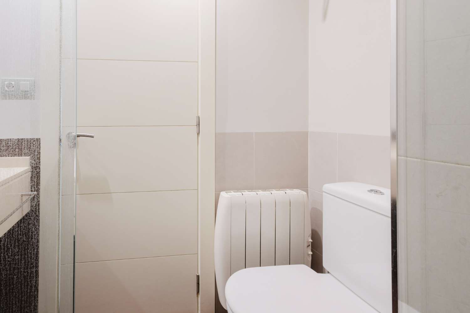 ÁTICO DE LUJO EN LAS COLINAS GOLF CON GRAN TERRAZA Y VISTAS AL MAR