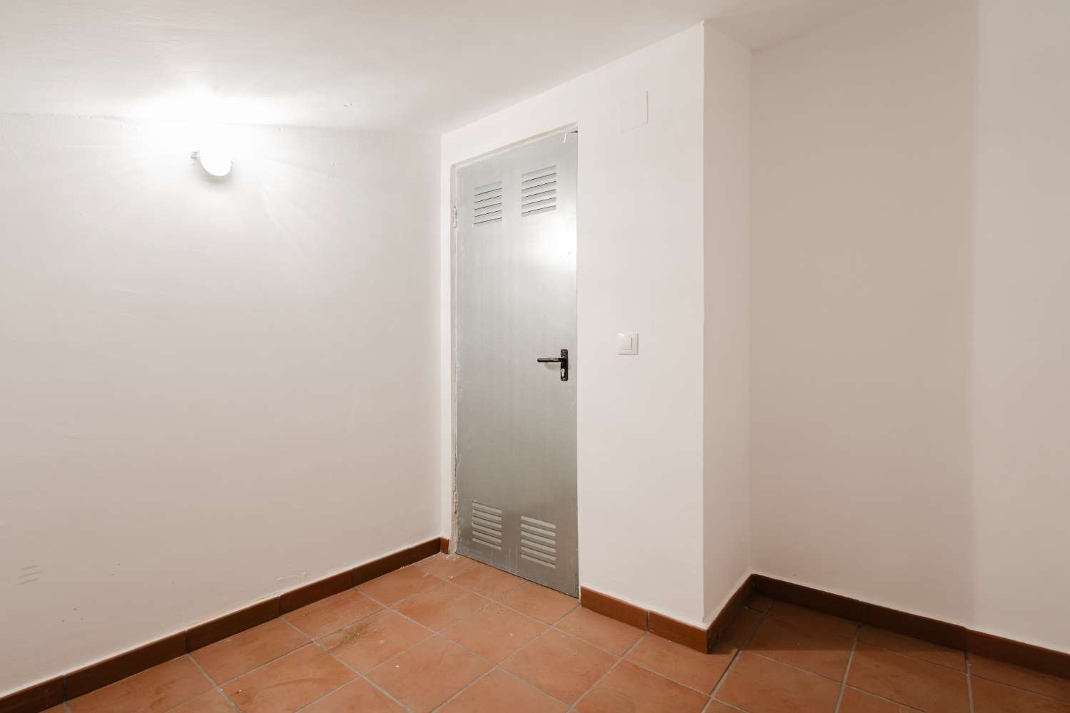 ÁTICO DE LUJO EN LAS COLINAS GOLF CON GRAN TERRAZA Y VISTAS AL MAR