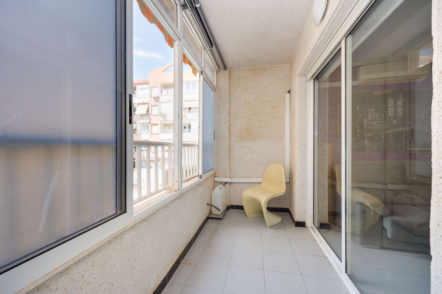 APPARTEMENT À 250 M DE LA MER, AVEC TERRASSE VITRÉE ET ORIENTATION SUD-EST À PLAYA DEL CURA