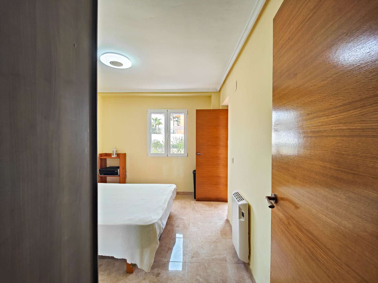 ZREKONSTRUOVANÝ BYT NA PLÁŽI LA MATA S TERASOU, BAZÉNEM A PŘÍMÝM PŘÍSTUPEM K MOŘI