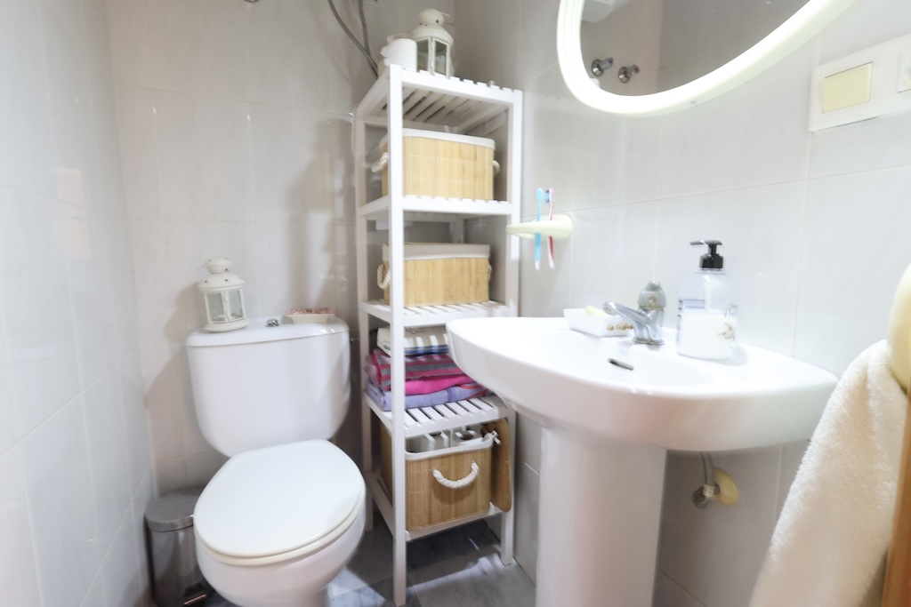 ADOSADO DÚPLEX CON PISCINA PRIVADA, SOLÁRIUM Y PARCELA PROPIA EN RESIDENCIAL LAGO SAL