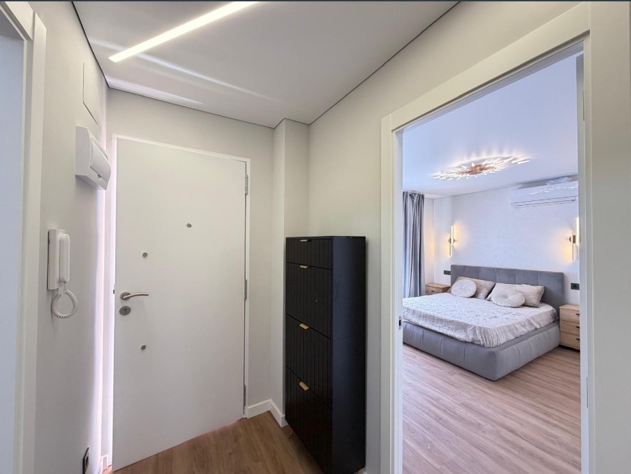 AMPLIO APARTAMENTO REFORMADO CON GRAN TERRAZA Y VISTAS AL MAR A 500M DE LA PLAYA EN PUNTA PRIMA