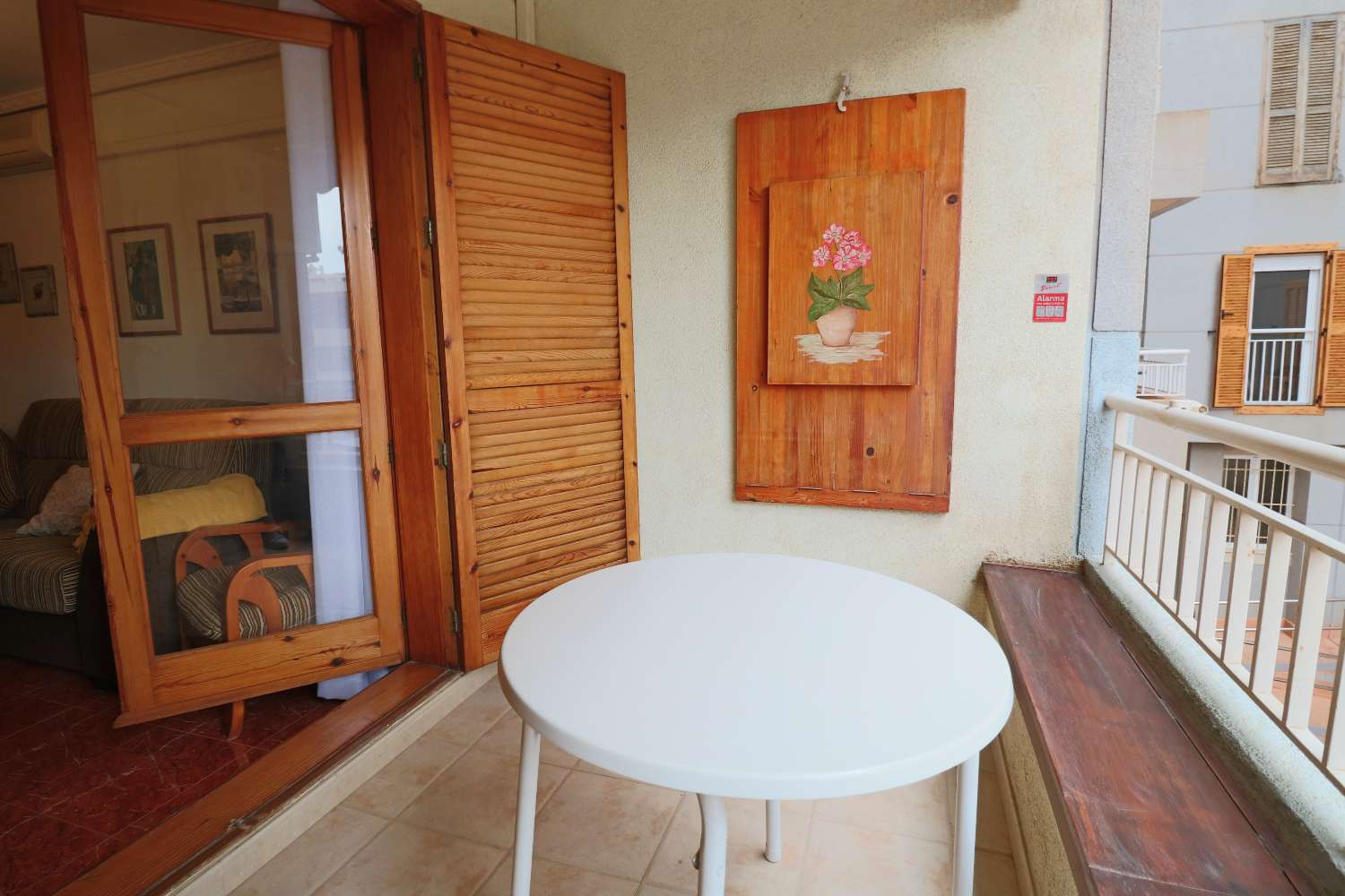 APARTAMENTO A 150 METROS DEL MAR EN ACEQUIÓN – ORIENTACIÓN SUR Y PISCINA COMUNITARIA
