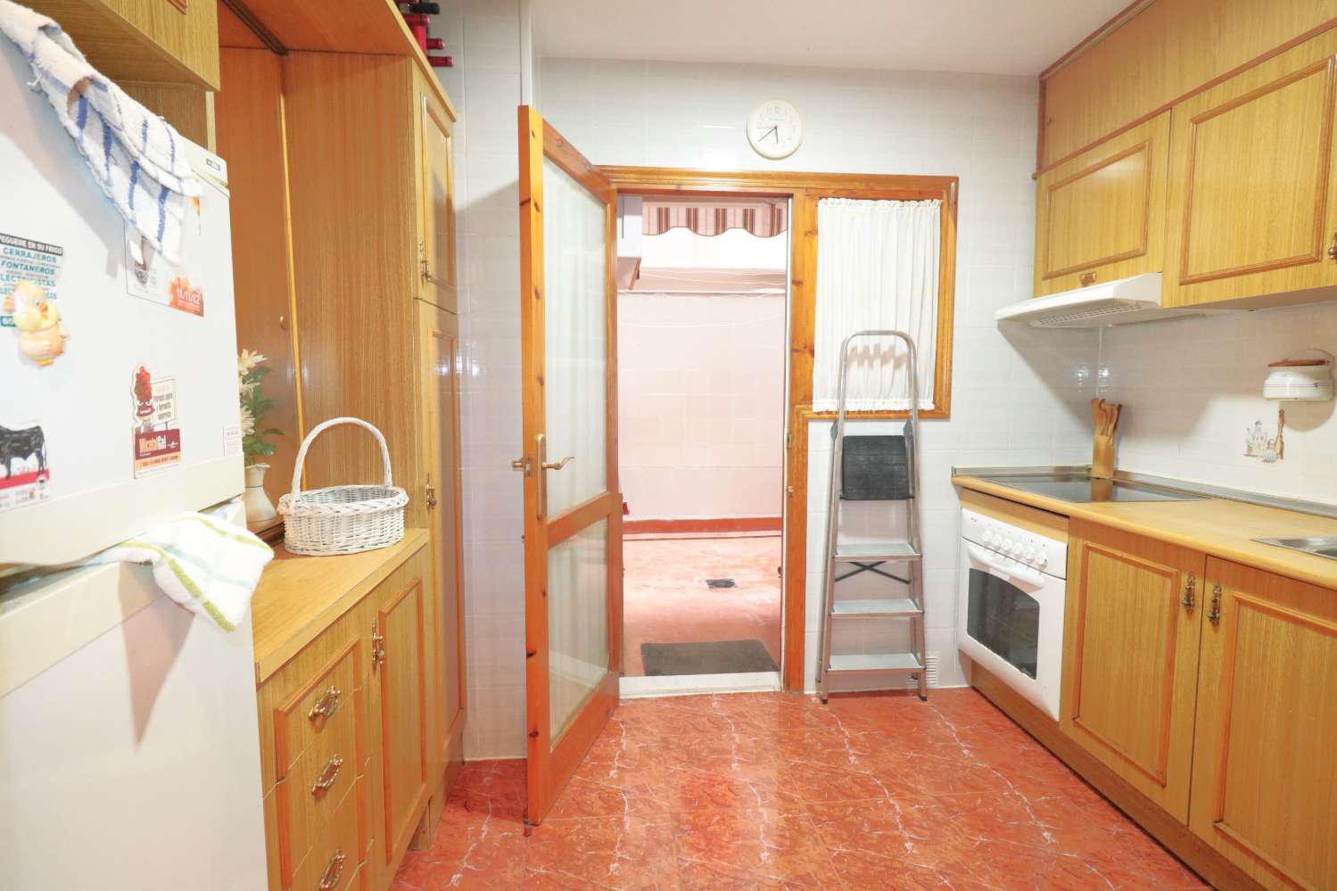 APARTAMENTO A 150 METROS DEL MAR EN ACEQUIÓN – ORIENTACIÓN SUR Y PISCINA COMUNITARIA