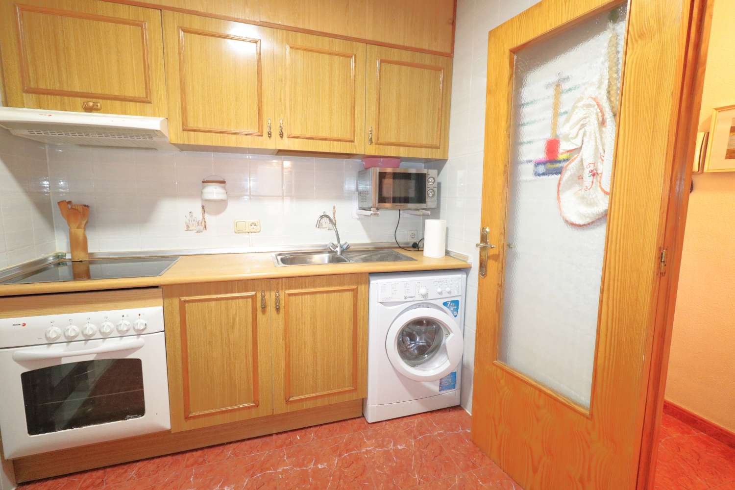 APARTAMENTO A 150 METROS DEL MAR EN ACEQUIÓN – ORIENTACIÓN SUR Y PISCINA COMUNITARIA