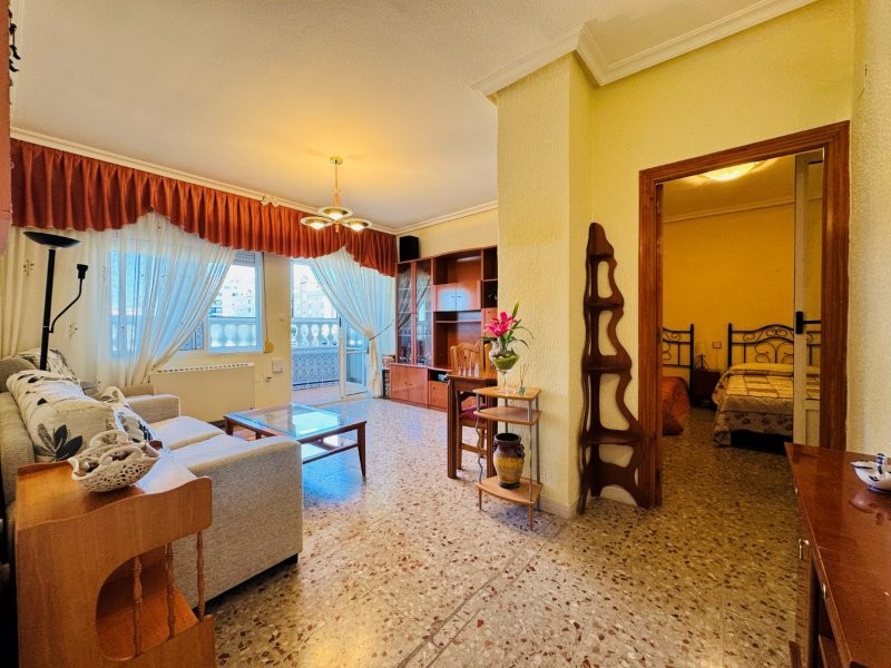 AMPLIO APARTAMENTO A SOLO 200 METROS DE LA PLAYA EN LA MATA