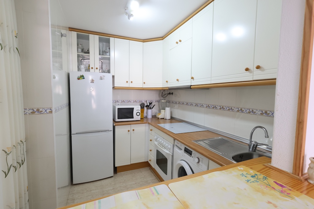 APARTAMENTO CON VISTAS AL MAR Y GARAJE A SOLO 200 METROS DE LA PLAYA DE LA MATA – RESIDENCIAL VIÑA MAR VII