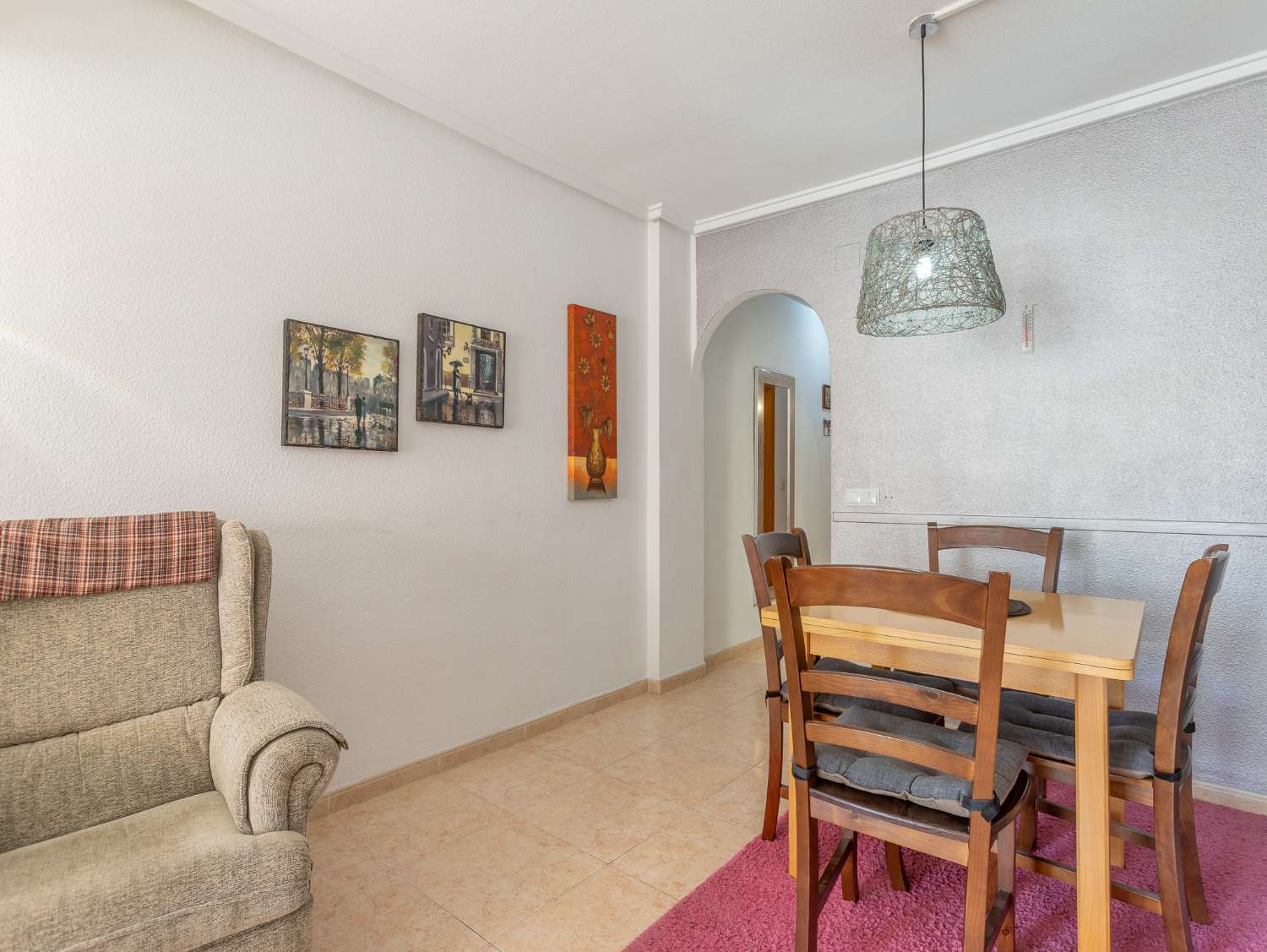 APARTAMENTO ORIENTACIÓN SUR EN EL CENTRO, CON PISCINA Y A SOLO 1 KM DE LA PLAYA