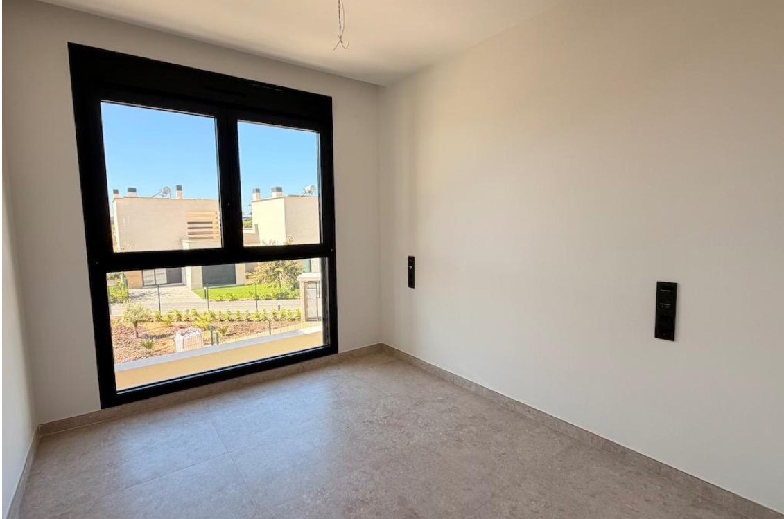 APARTAMENTO DE DISEÑO EN SANTA ROSALÍA LAKE & LIFE RESORT CON ORIENTACIÓN SUR Y VISTAS A LA PISCINA