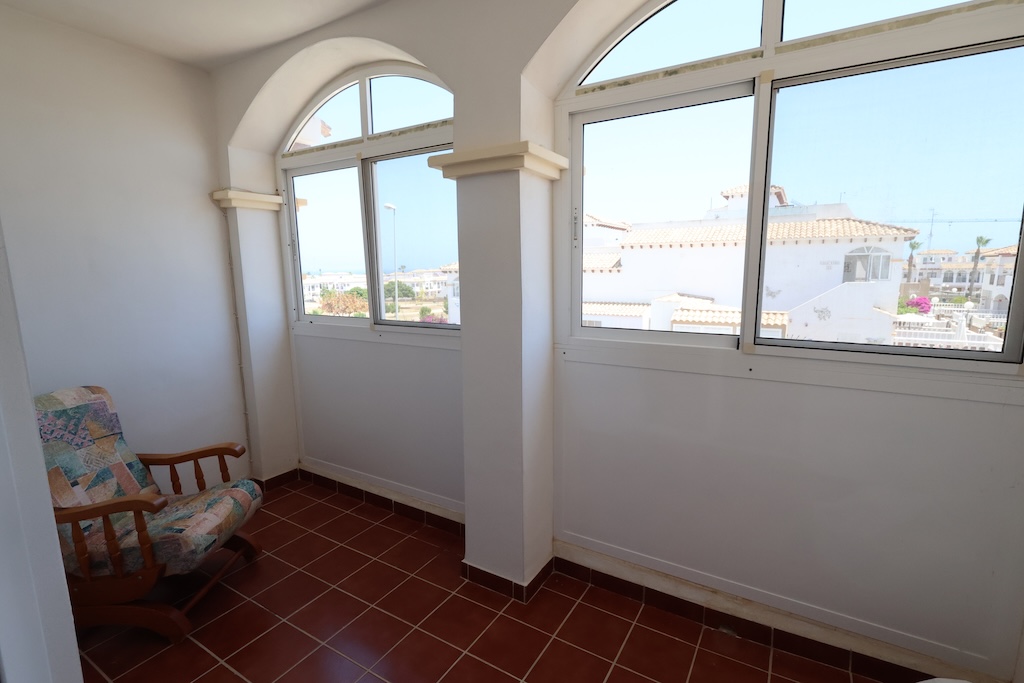 DÚPLEX ORIENTACIÓN SUR CON SOLÁRIUM, GARAJE Y PISCINA COMUNITARIA EN PUNTA PRIMA – LA CIÑUELICA