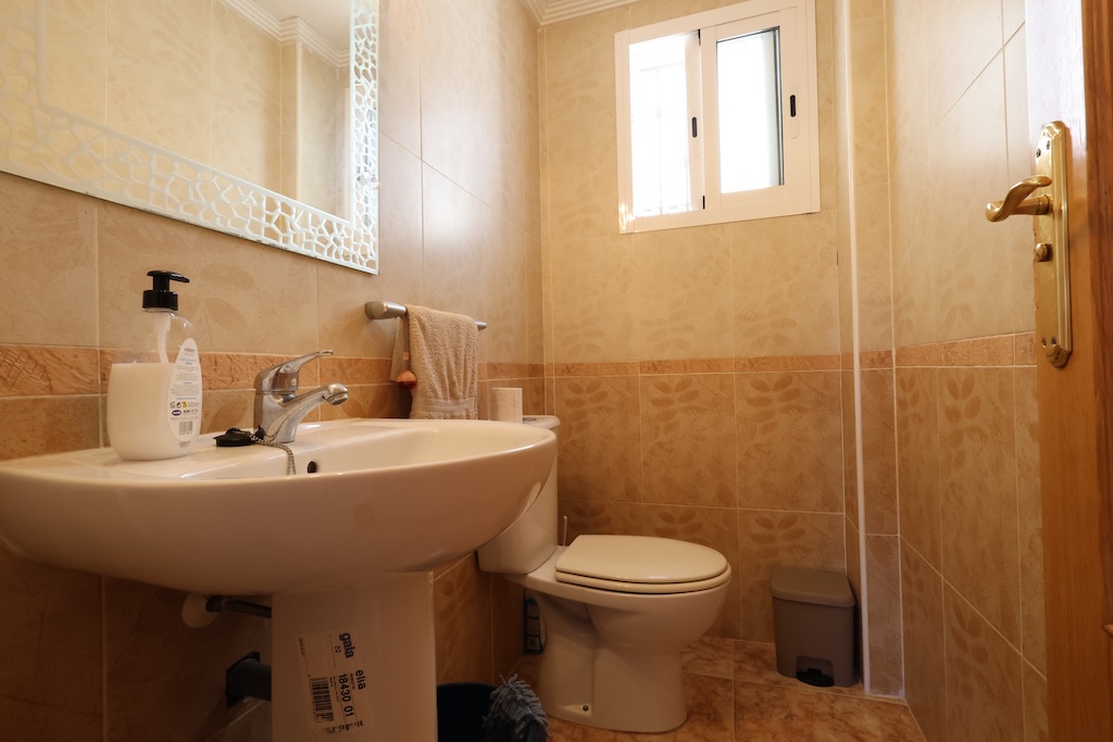 DÚPLEX ORIENTACIÓN SUR CON SOLÁRIUM, GARAJE Y PISCINA COMUNITARIA EN PUNTA PRIMA – LA CIÑUELICA