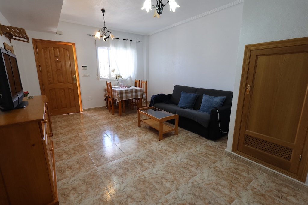 DÚPLEX ORIENTACIÓN SUR CON SOLÁRIUM, GARAJE Y PISCINA COMUNITARIA EN PUNTA PRIMA – LA CIÑUELICA