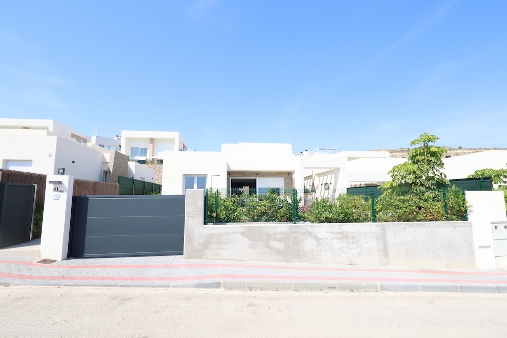 Vila en venda in Algorfa