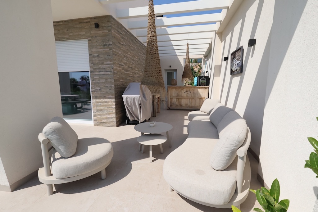 Vila en venda in Algorfa