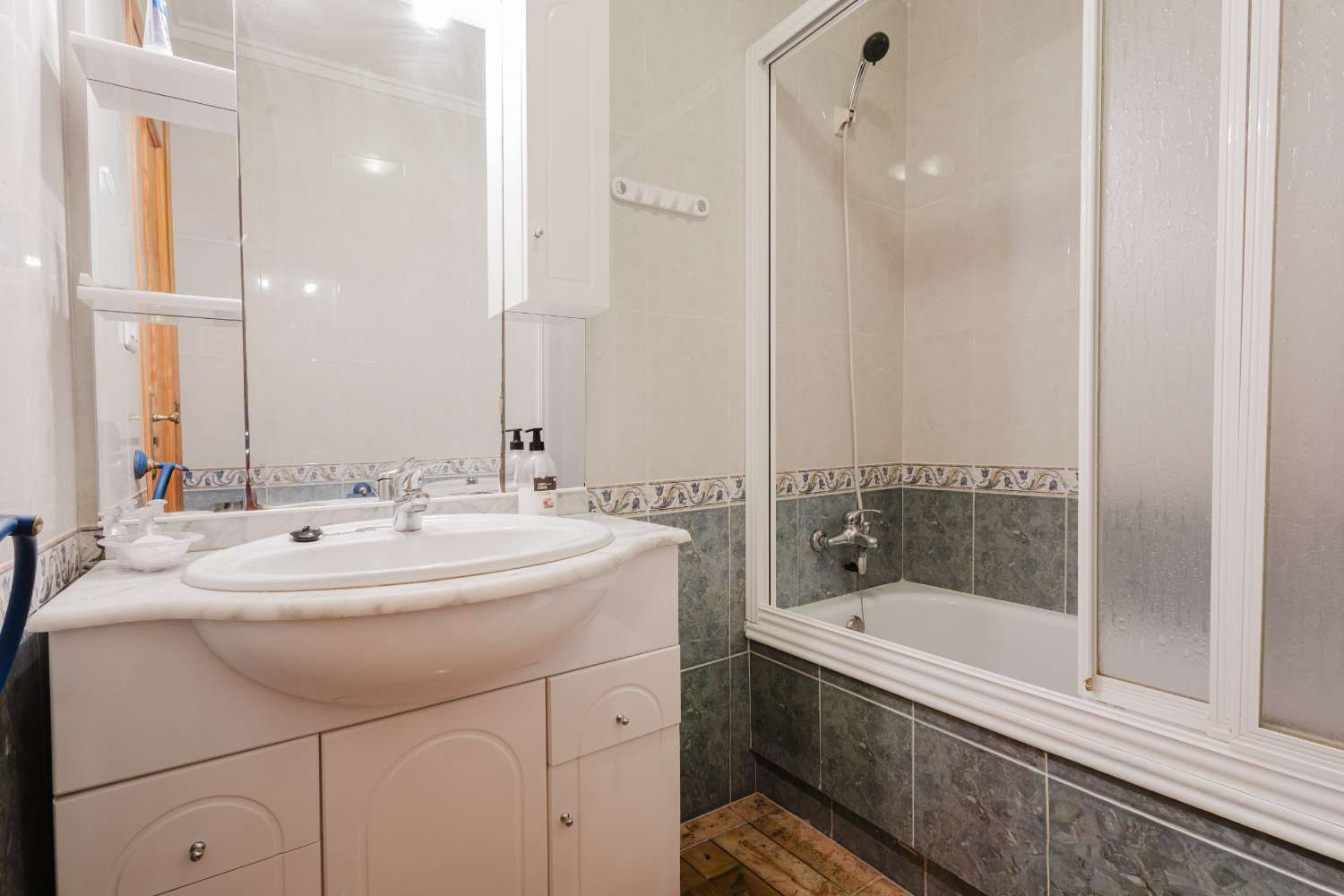 APARTAMENTO DE 3 DORMITORIOS A 600 METROS DE LA PLAYA DEL ACEQUIÓN – LISTO PARA ENTRAR A VIVIR