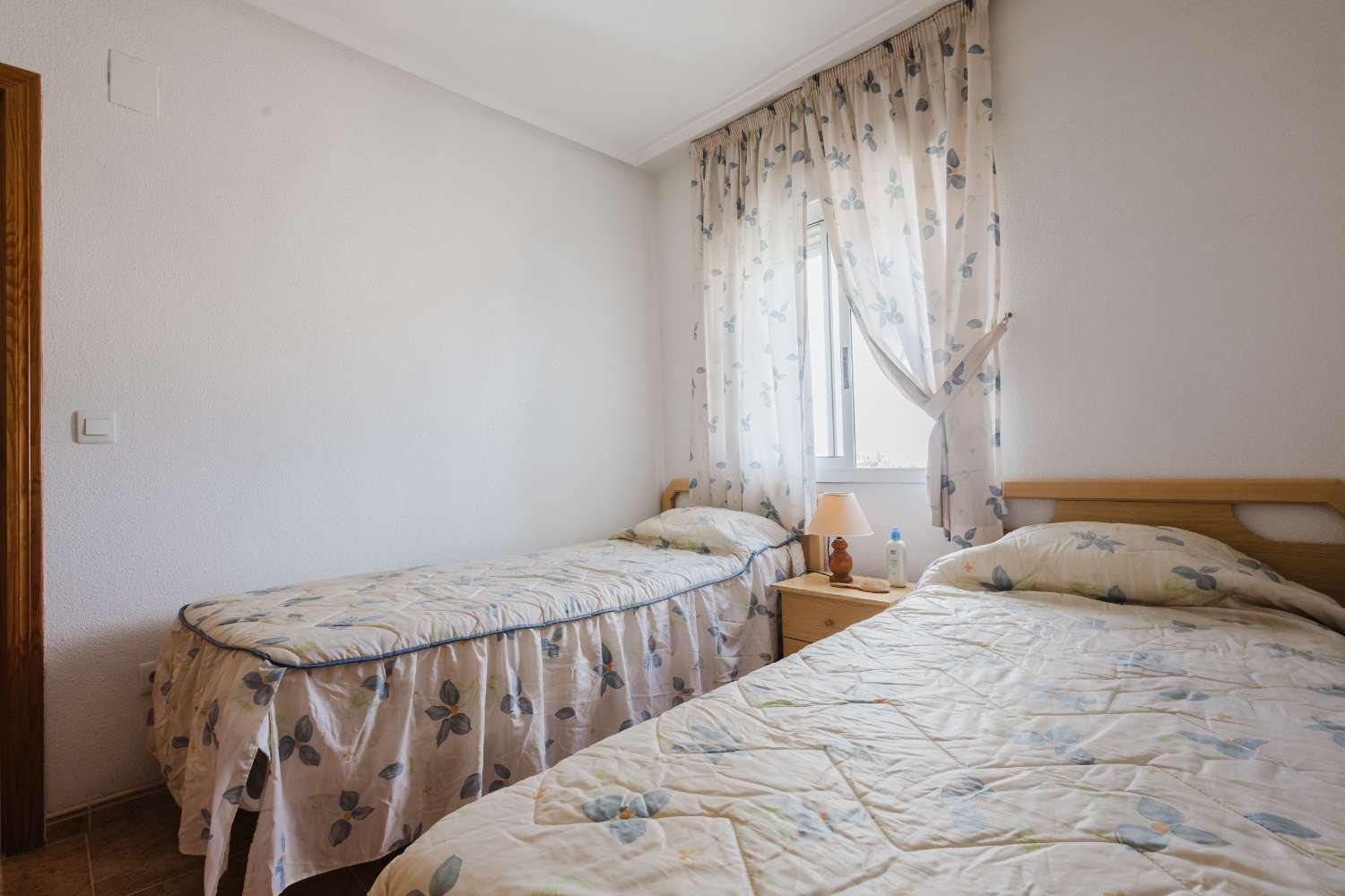 APARTAMENTO DE 3 DORMITORIOS A 600 METROS DE LA PLAYA DEL ACEQUIÓN – LISTO PARA ENTRAR A VIVIR