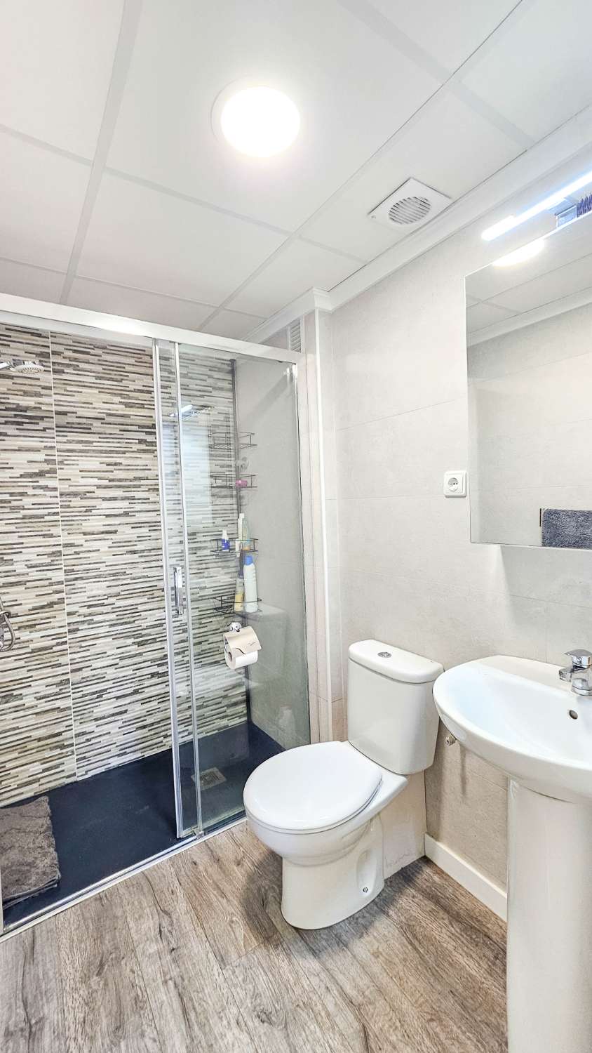 APARTAMENTO TOTALMENTE REFORMADO A 200 METROS DE PLAYA DEL CURA, ORIENTACIÓN SUR Y VISTAS DESPEJADAS