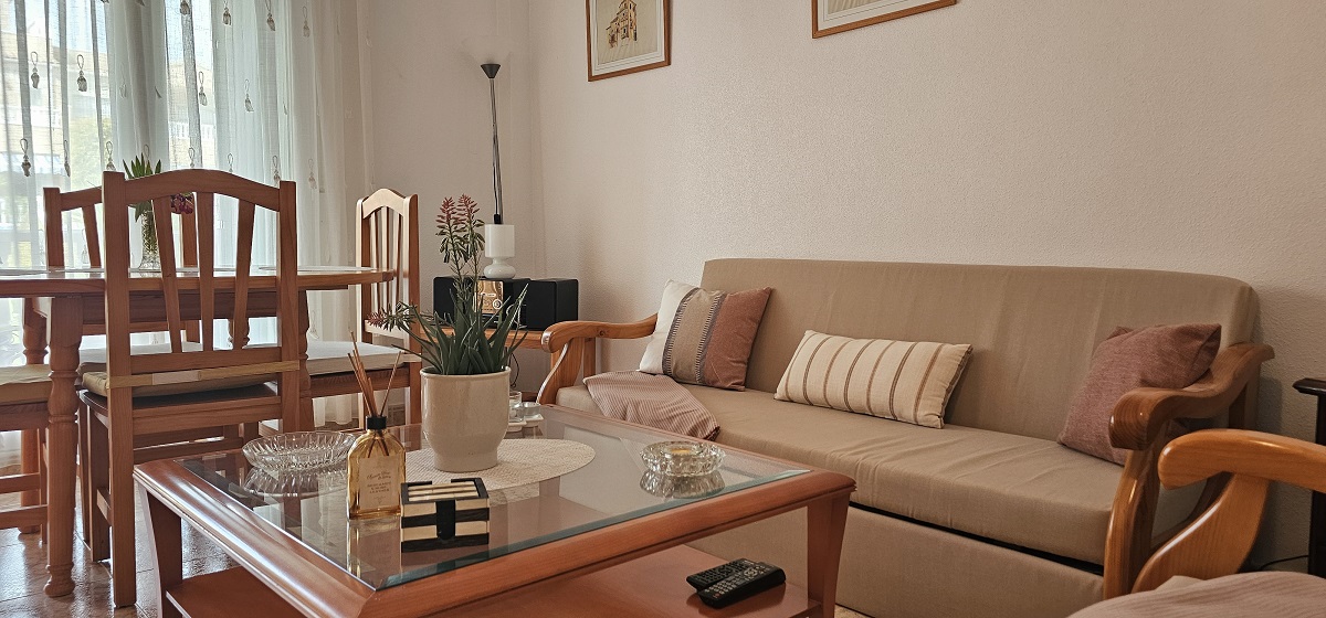 BUNGALOW DÚPLEX ORIENTACIÓN SUR CON SOLÁRIUM, JARDÍN, PISCINA Y PARKING COMUNITARIO