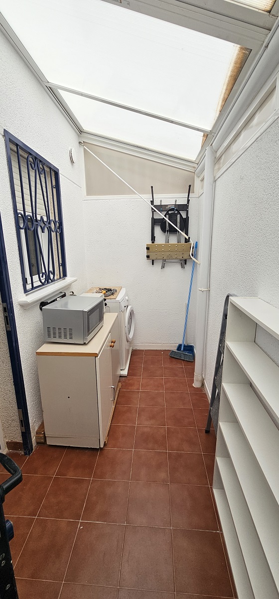 BUNGALOW DÚPLEX ORIENTACIÓN SUR CON SOLÁRIUM, JARDÍN, PISCINA Y PARKING COMUNITARIO