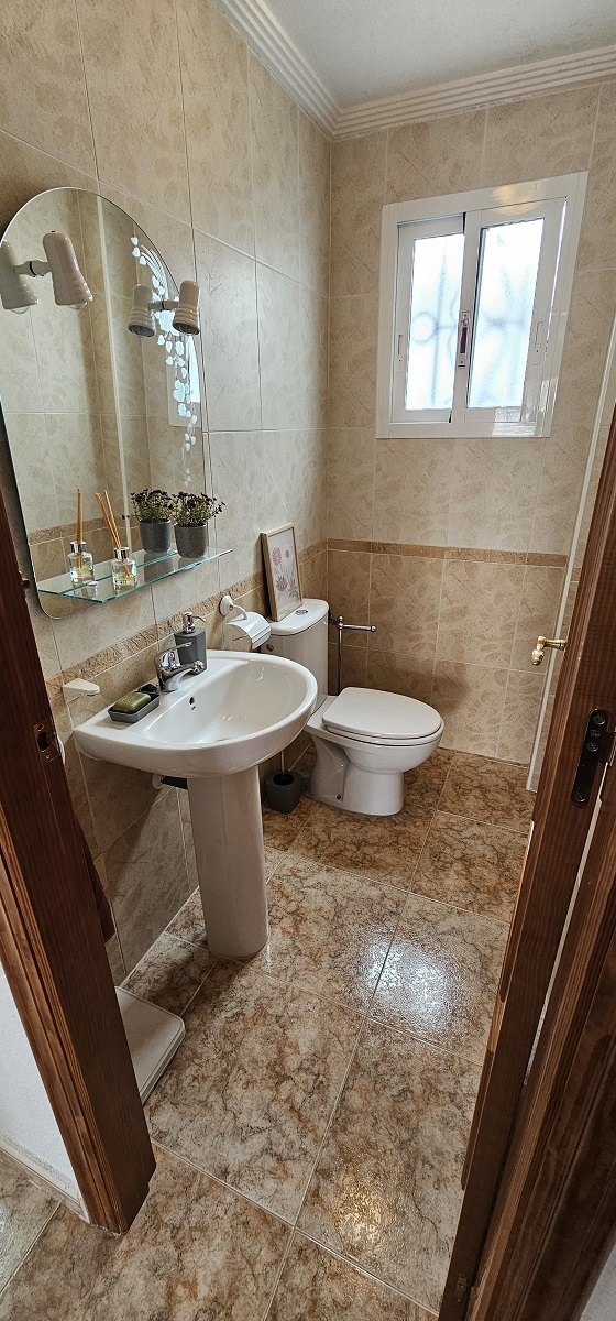 BUNGALOW DÚPLEX ORIENTACIÓN SUR CON SOLÁRIUM, JARDÍN, PISCINA Y PARKING COMUNITARIO