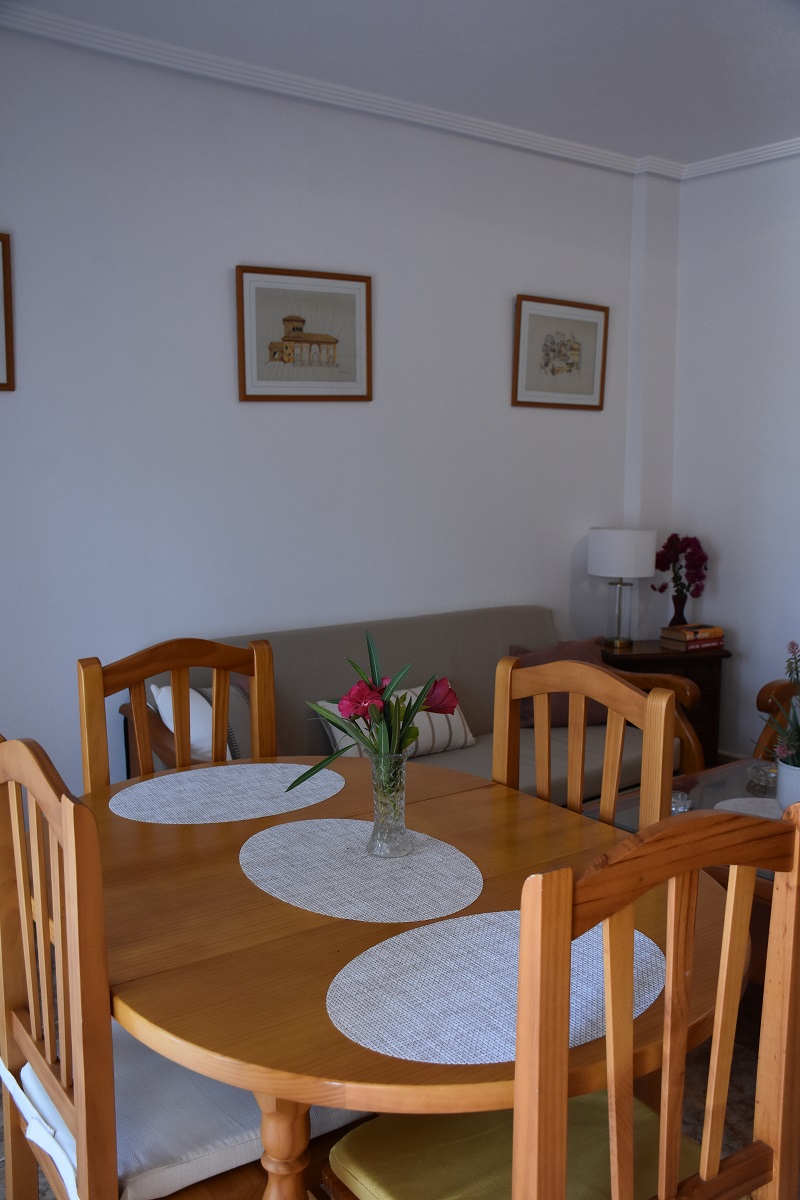 BUNGALOW DÚPLEX ORIENTACIÓN SUR CON SOLÁRIUM, JARDÍN, PISCINA Y PARKING COMUNITARIO