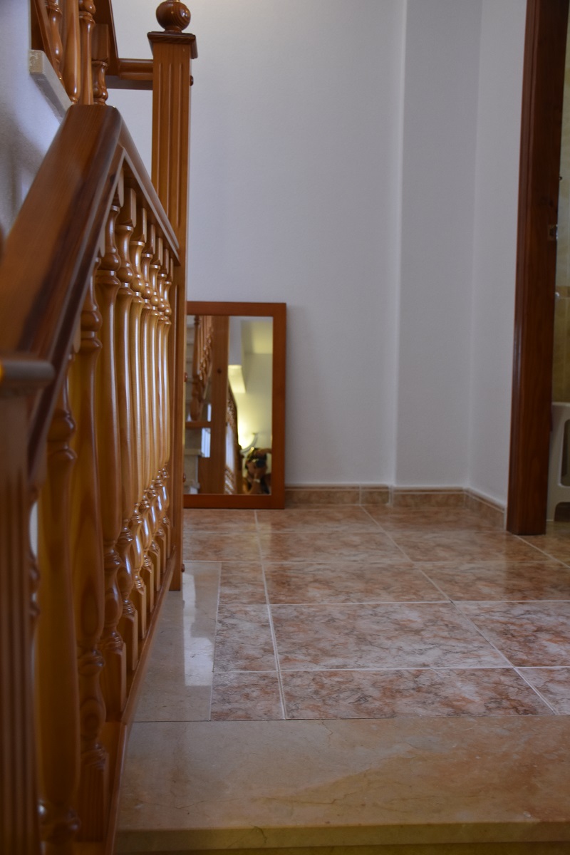 BUNGALOW DÚPLEX ORIENTACIÓN SUR CON SOLÁRIUM, JARDÍN, PISCINA Y PARKING COMUNITARIO