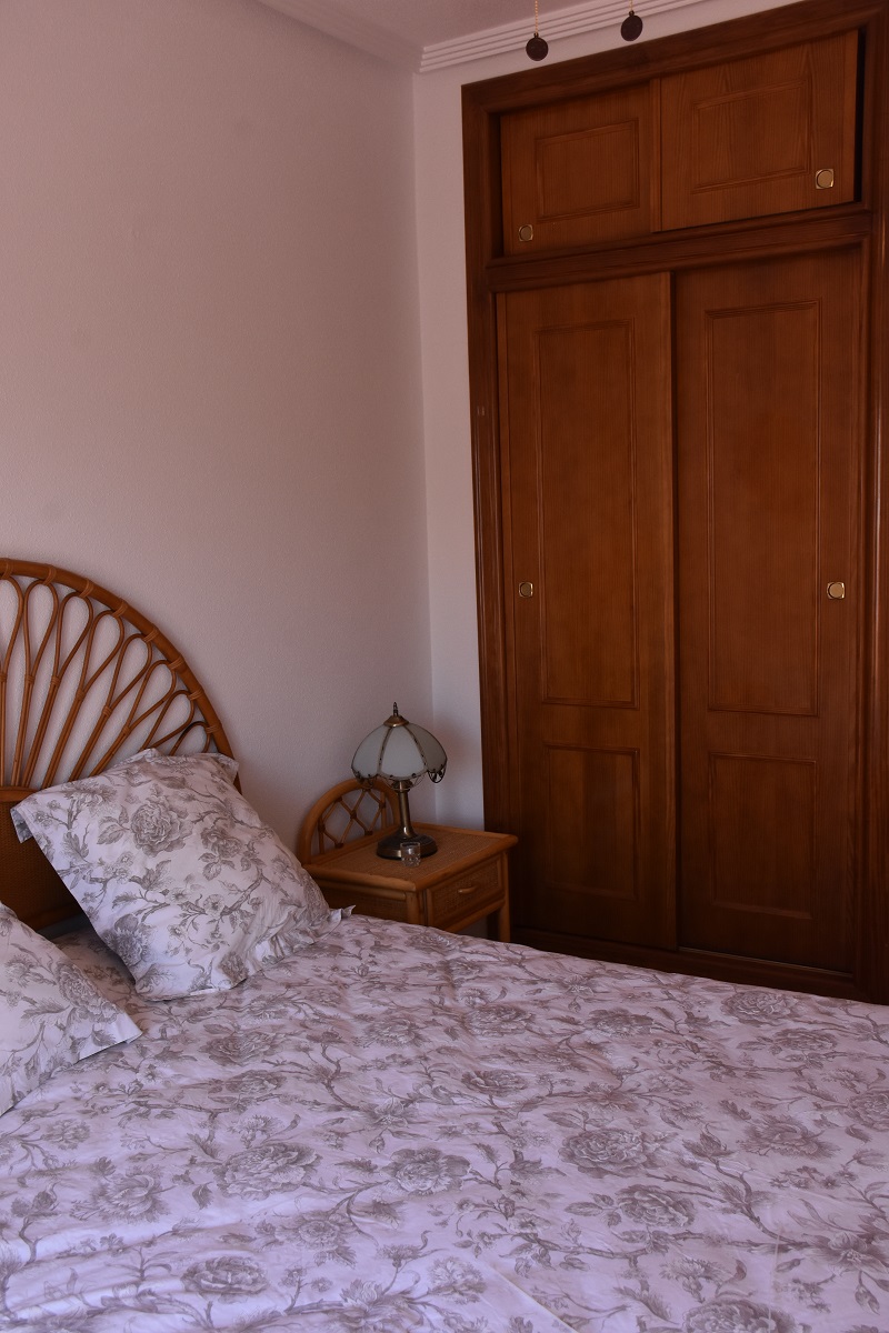 BUNGALOW DÚPLEX ORIENTACIÓN SUR CON SOLÁRIUM, JARDÍN, PISCINA Y PARKING COMUNITARIO